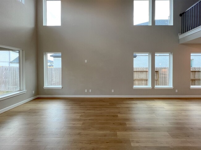 Building Photo - 21818 Fitzroy Mnr Ln