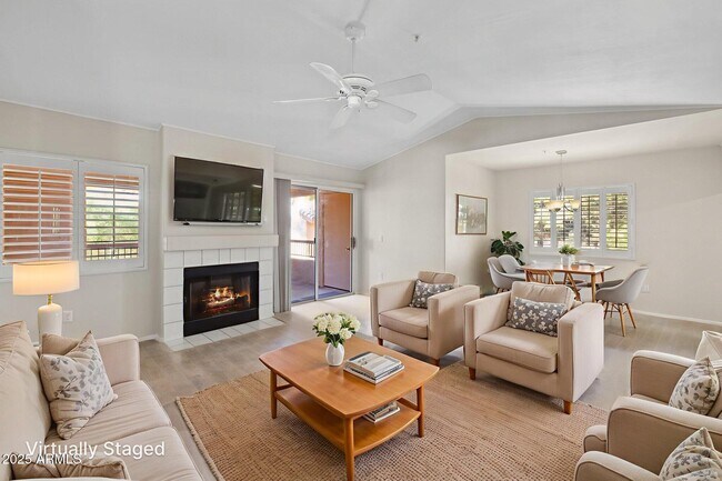 Building Photo - 9736 N 95th St