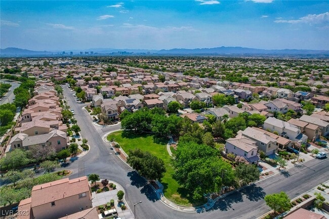 Building Photo - 10482 Calico Pines Ave