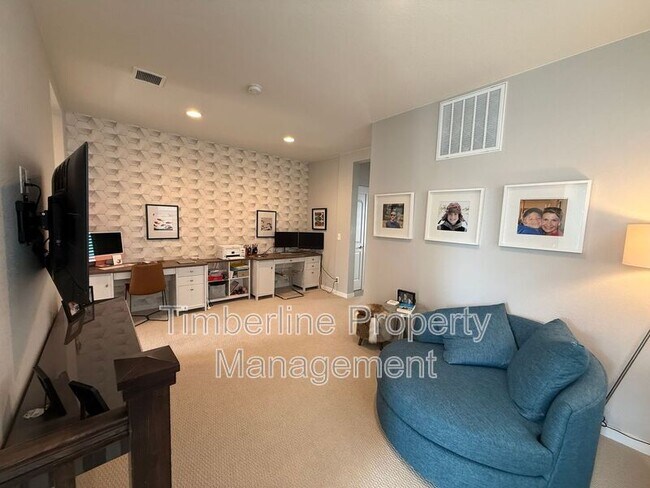 Building Photo - 2211 W 166th Ave