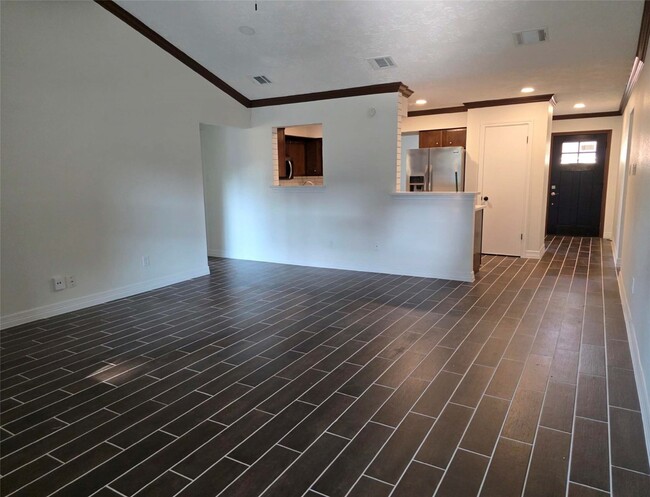 Building Photo - 7423 Weatherhill Ln