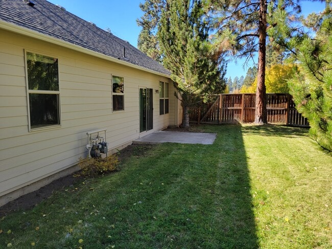 Building Photo - 61158 Kepler St