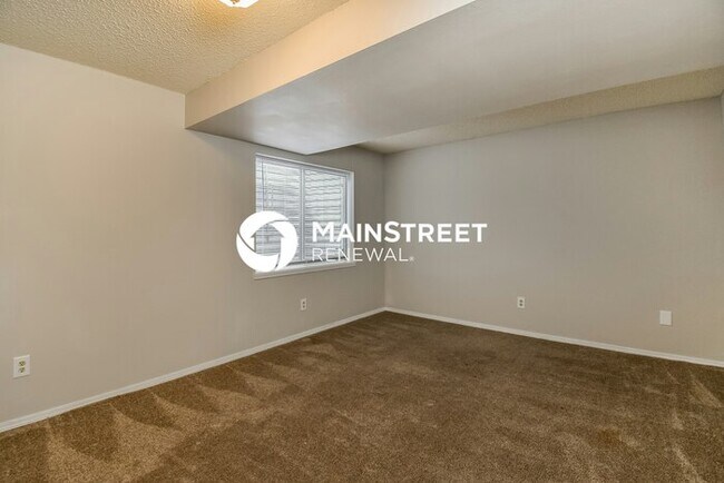 Building Photo - 4 Bedroom Pet-Friendly Home in COLORADO SP...