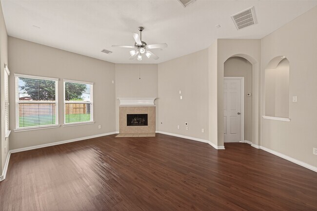 Building Photo - 25918 Silver Timbers Ln