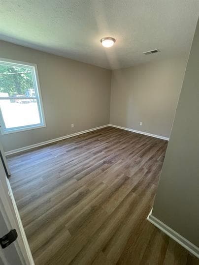 Building Photo - 329 N King Ave