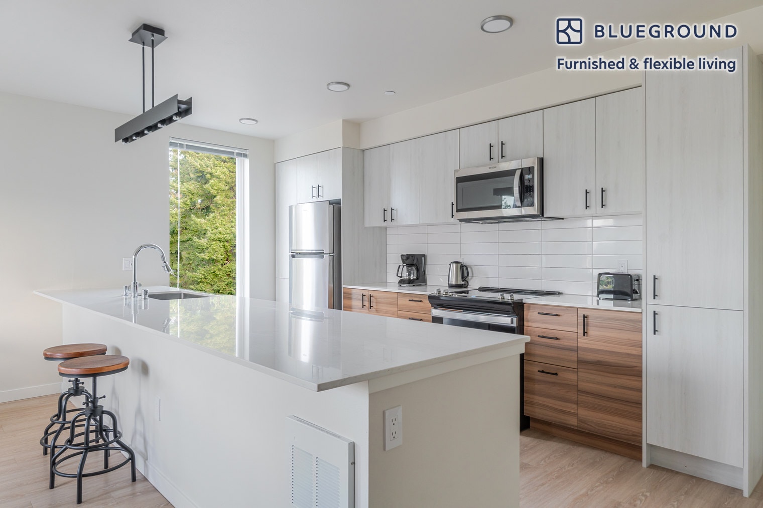 Building Photo - 18004 Midvale Ave N