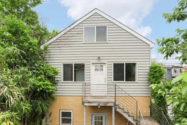 Building Photo - 1254 Florida Ave NE