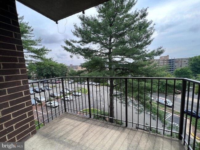 Building Photo - 75 S Reynolds St