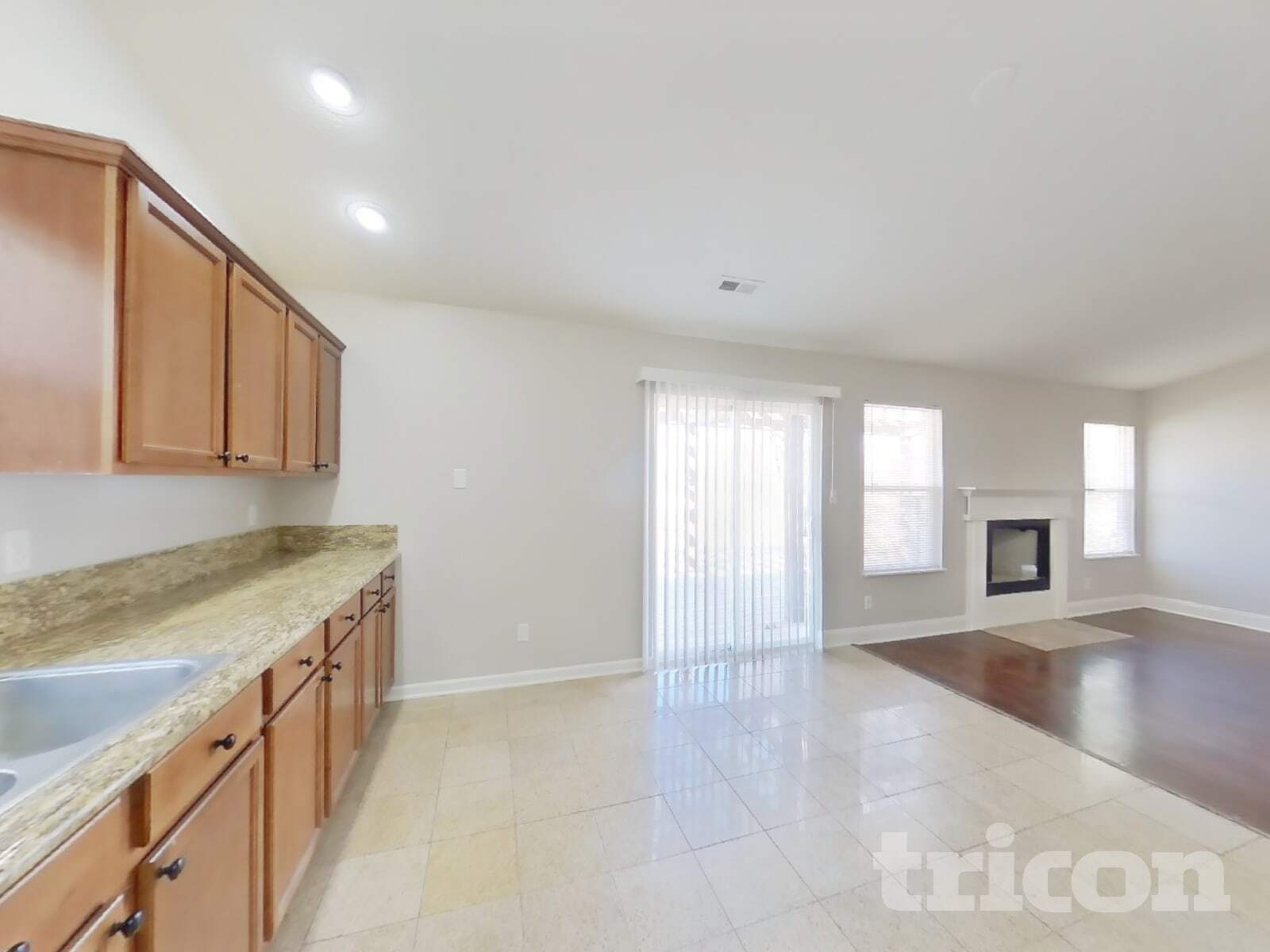 Building Photo - 20131 Marie Ct