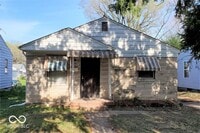 Building Photo - 3729 Kinnear Ave