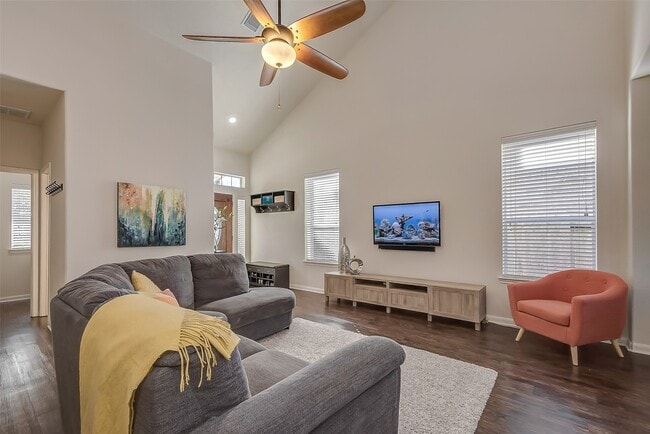 Building Photo - 25311 Sierra Woods Ln