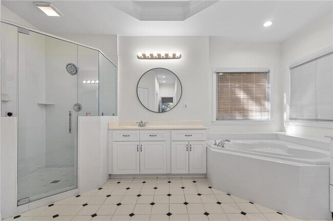 Building Photo - 235 Arbor Creek Way