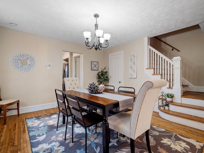 Building Photo - 3222 West Blvd