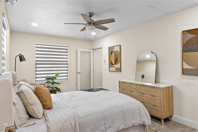 Building Photo - 1305 Fountainhead Dr