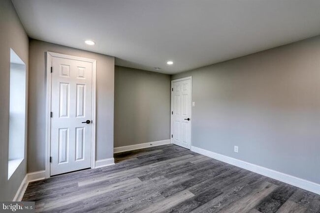 Building Photo - 160 East St