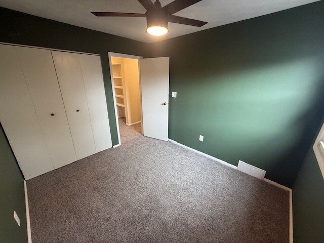 Building Photo - 310 Canterbury Ln