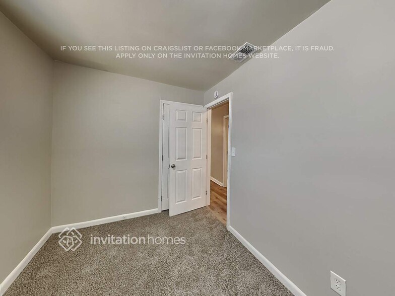 Building Photo - 2182 Chestnut Log Loop