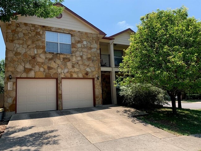 Building Photo - 114 Feathergrass Dr