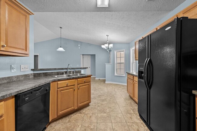 Building Photo - Welcome to Aragona Village!