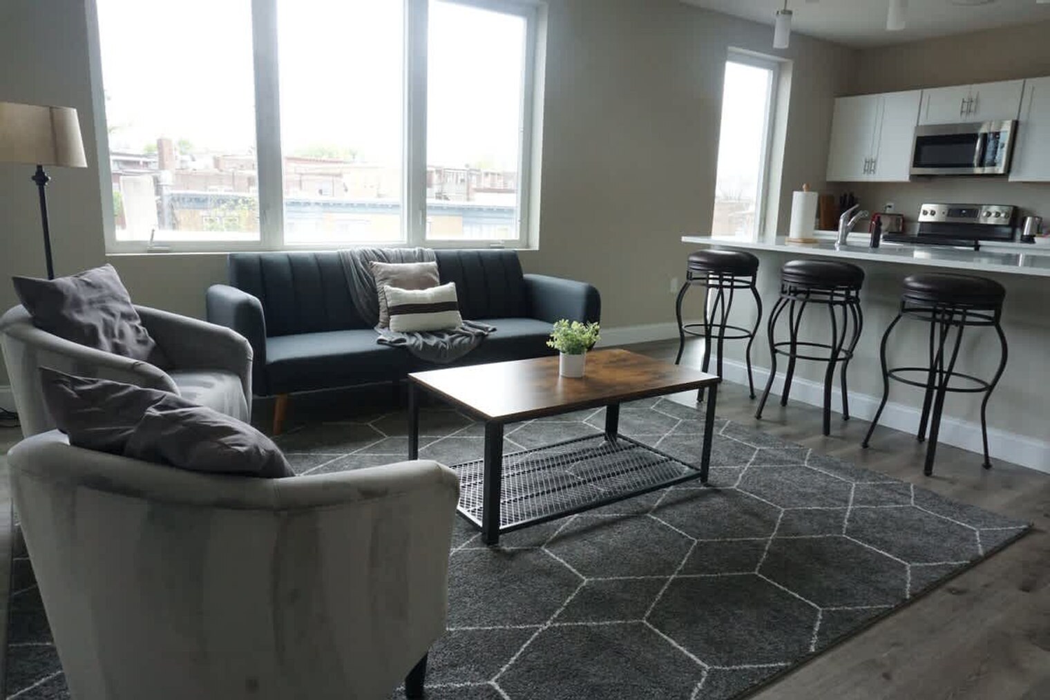 Building Photo - 140 Pearl St