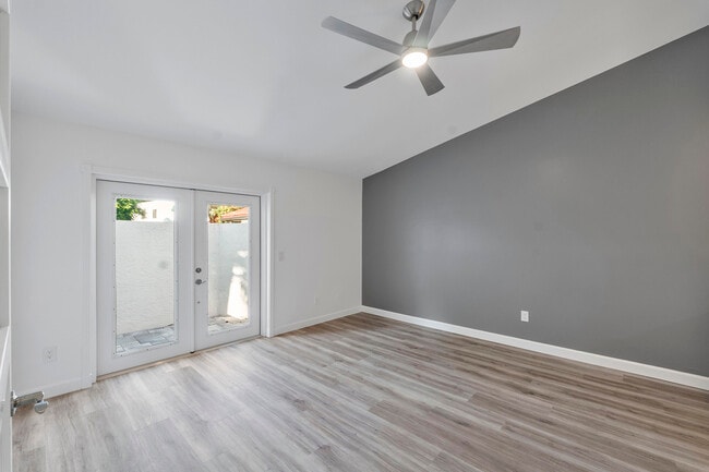 Building Photo - 273 NW 36th Ave