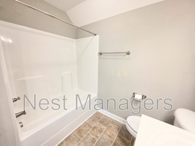 Building Photo - 2229 Andalusian Dr