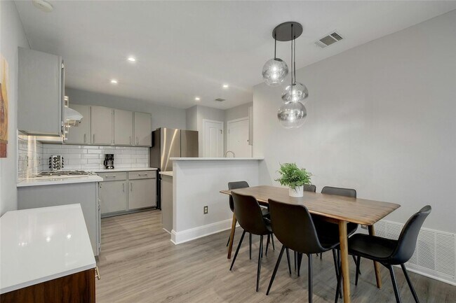 Building Photo - 4707 Borage Dr