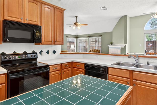 Building Photo - 9818 Asheboro St