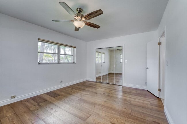 Building Photo - 2000 Admirals Way