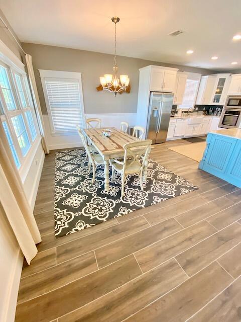 Building Photo - 906 Santa Rosa Blvd