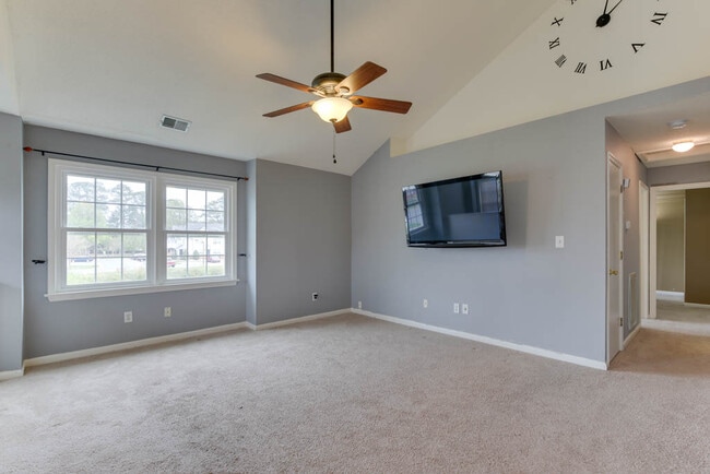 Building Photo - 3825 Rivanna River Reach
