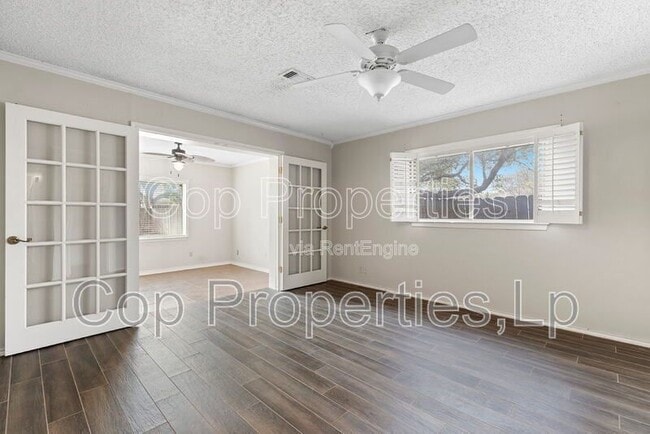 Building Photo - 6414 Maverick Oak Dr