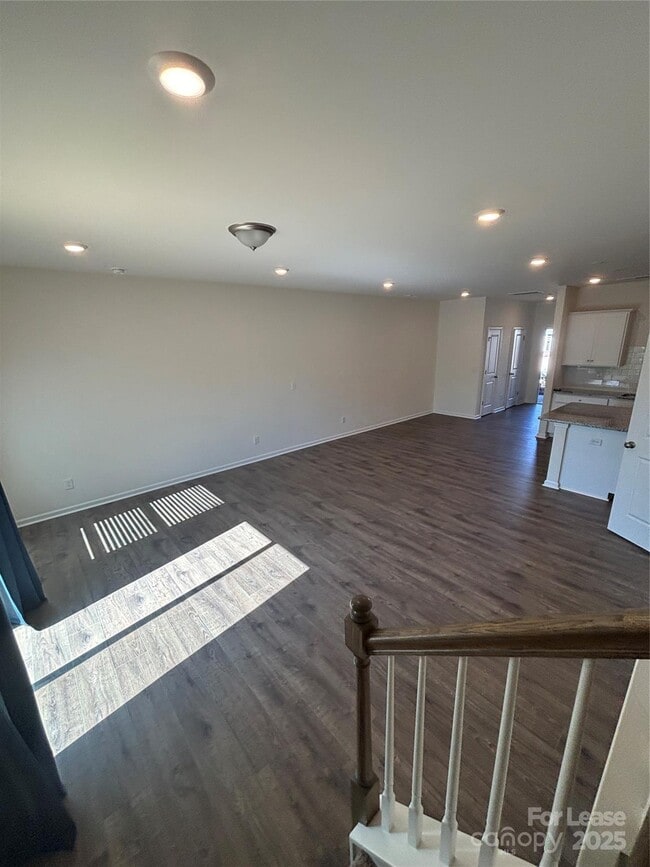 Building Photo - 2773 Yeager Dr NW