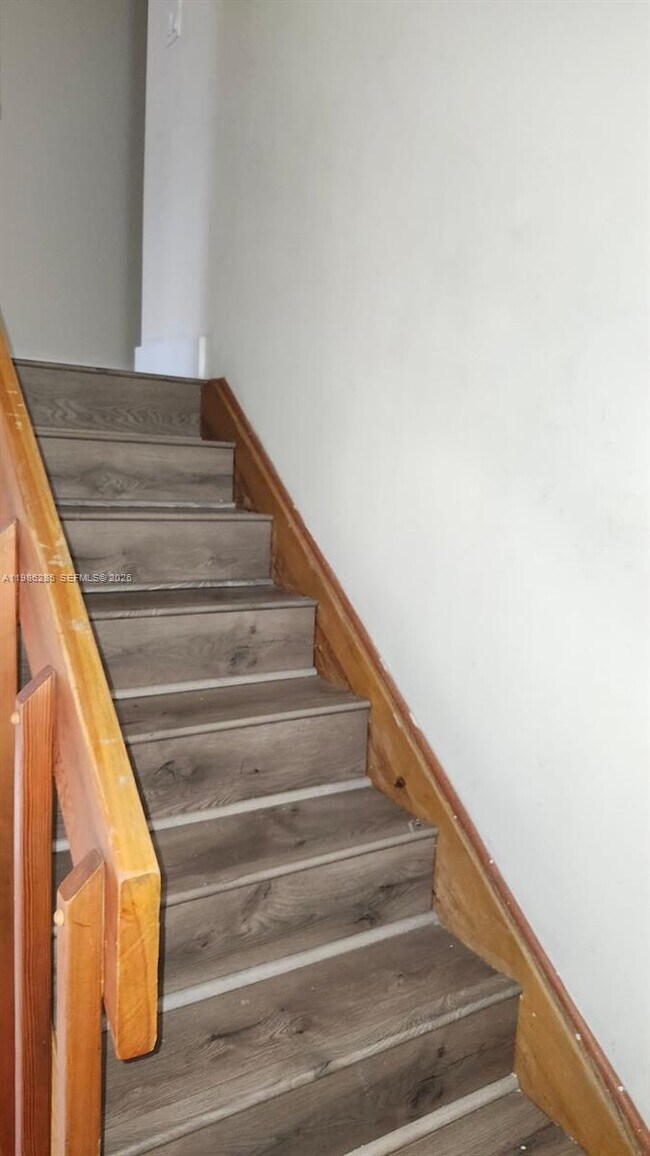 Building Photo - 14293 SW 94th Cir Ln