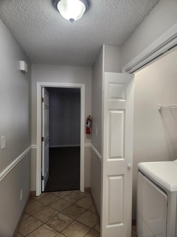 Building Photo - 216 Double Eagle Dr