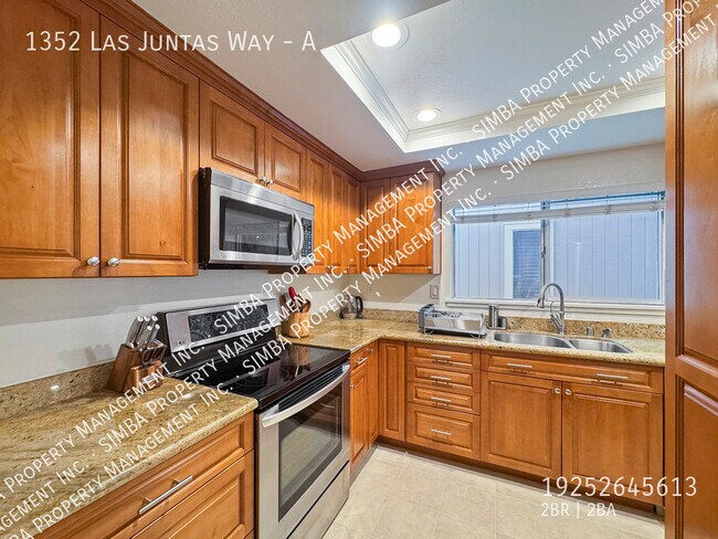 Building Photo - 1352 Las Juntas Way
