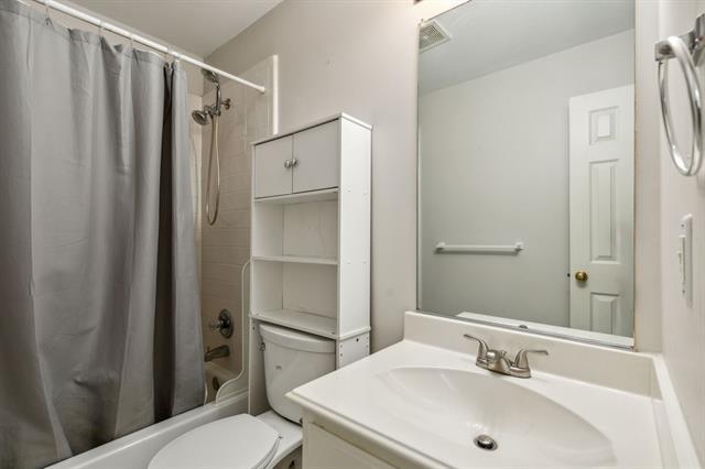 Building Photo - 8817 Shepard Dr