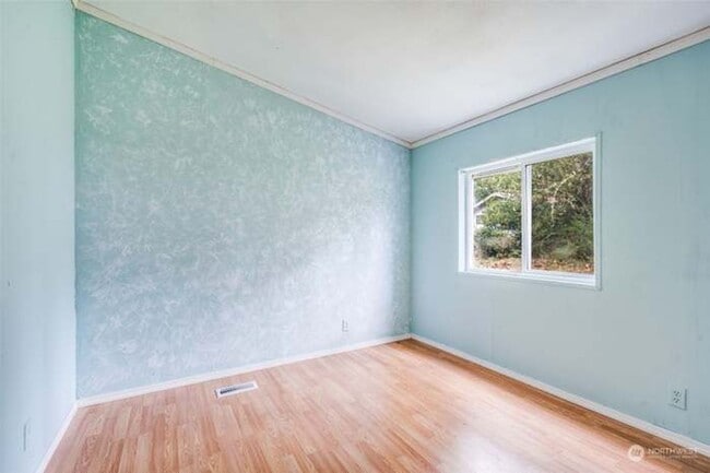 Building Photo - 3 bedroom in Timberlakes