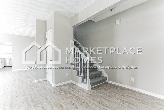 Building Photo - 781 C Ave
