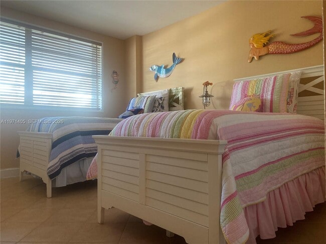 Building Photo - 177 Ocean Ln Dr