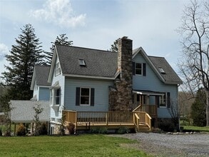 Building Photo - 408 Bull Mill Rd