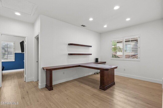 Building Photo - 2648 Fallen Leaf Ct