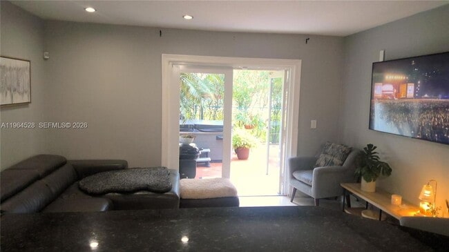 Building Photo - 12614 SW 54th Ct