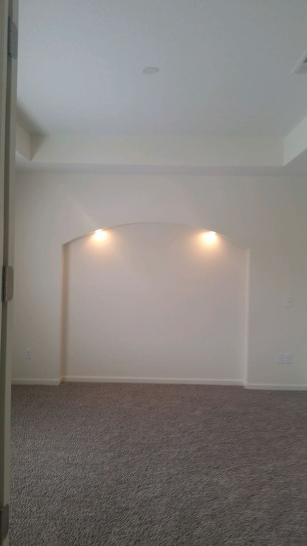 Building Photo - Bale Kenyon 6181