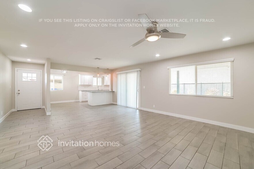 Building Photo - 510 E Franklin Ave