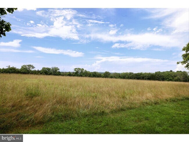 Building Photo - 180 Municipal Rd