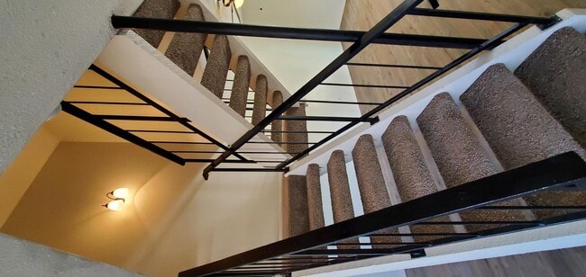 Building Photo - 6825 E Osborn Rd