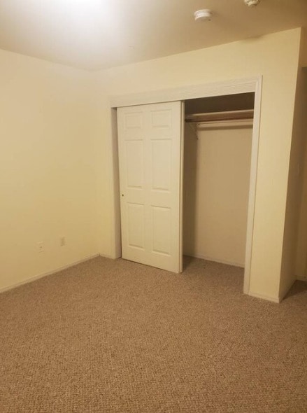 Building Photo - 1-3, 2-4 Main St & 4th Ave Ave