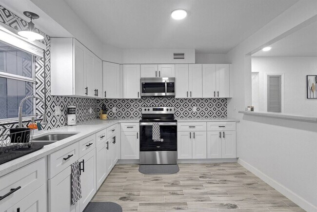 Building Photo - 1711 Asher Ln