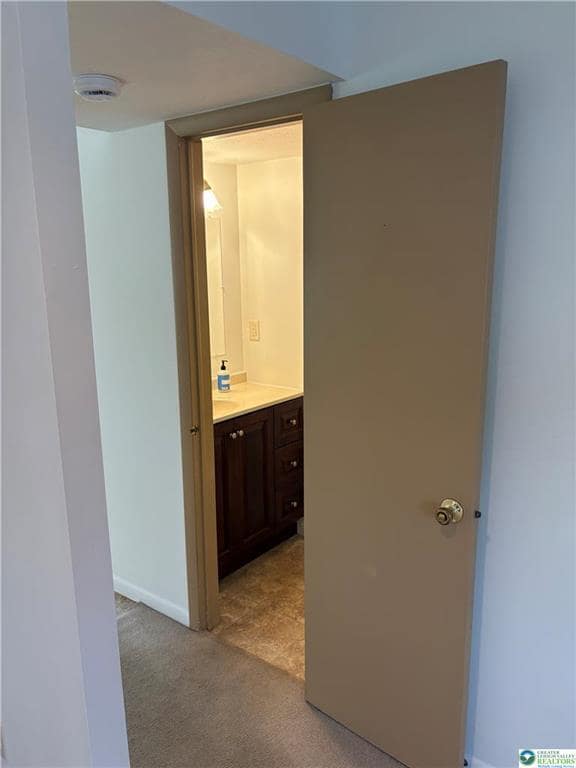 Building Photo - 167 Sunshine Dr